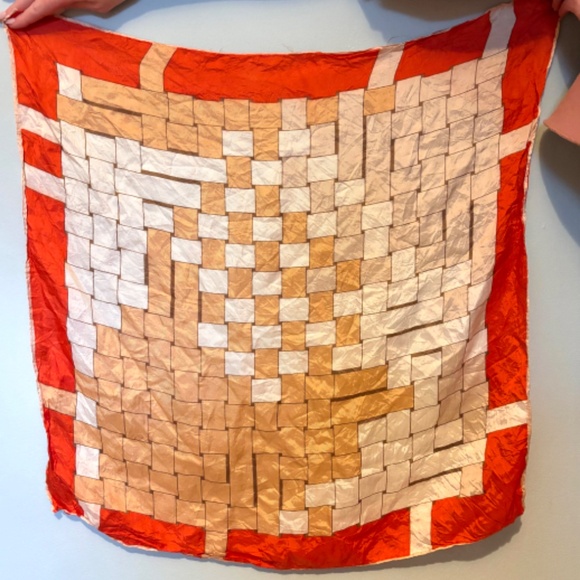 Vintage Scarf - Picture 4 of 4